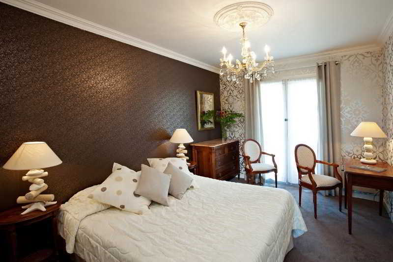 Hotel The Originals Residence De Rohan Vaux-sur-Mer Exterior photo