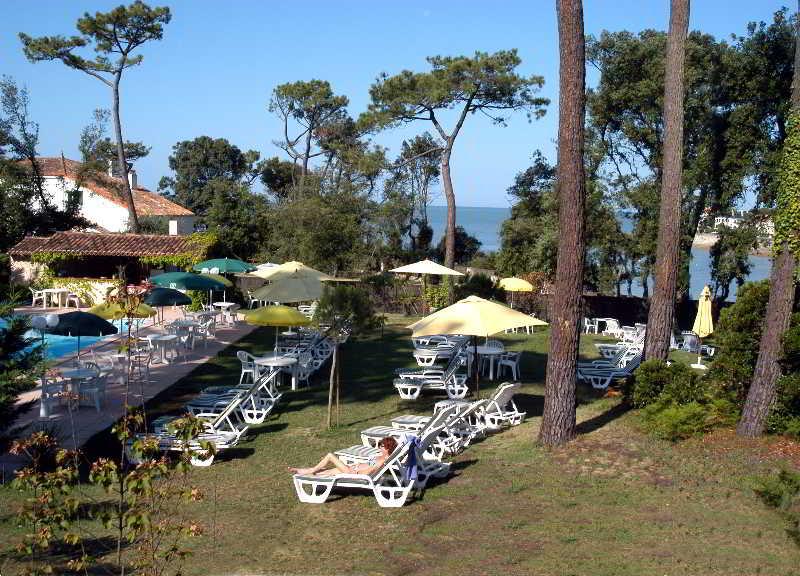 Hotel The Originals Residence De Rohan Vaux-sur-Mer Facilities photo